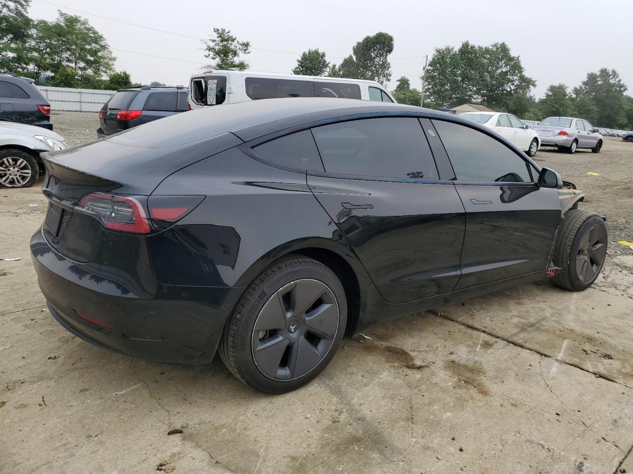 2021 Tesla Model 3 - Image 3