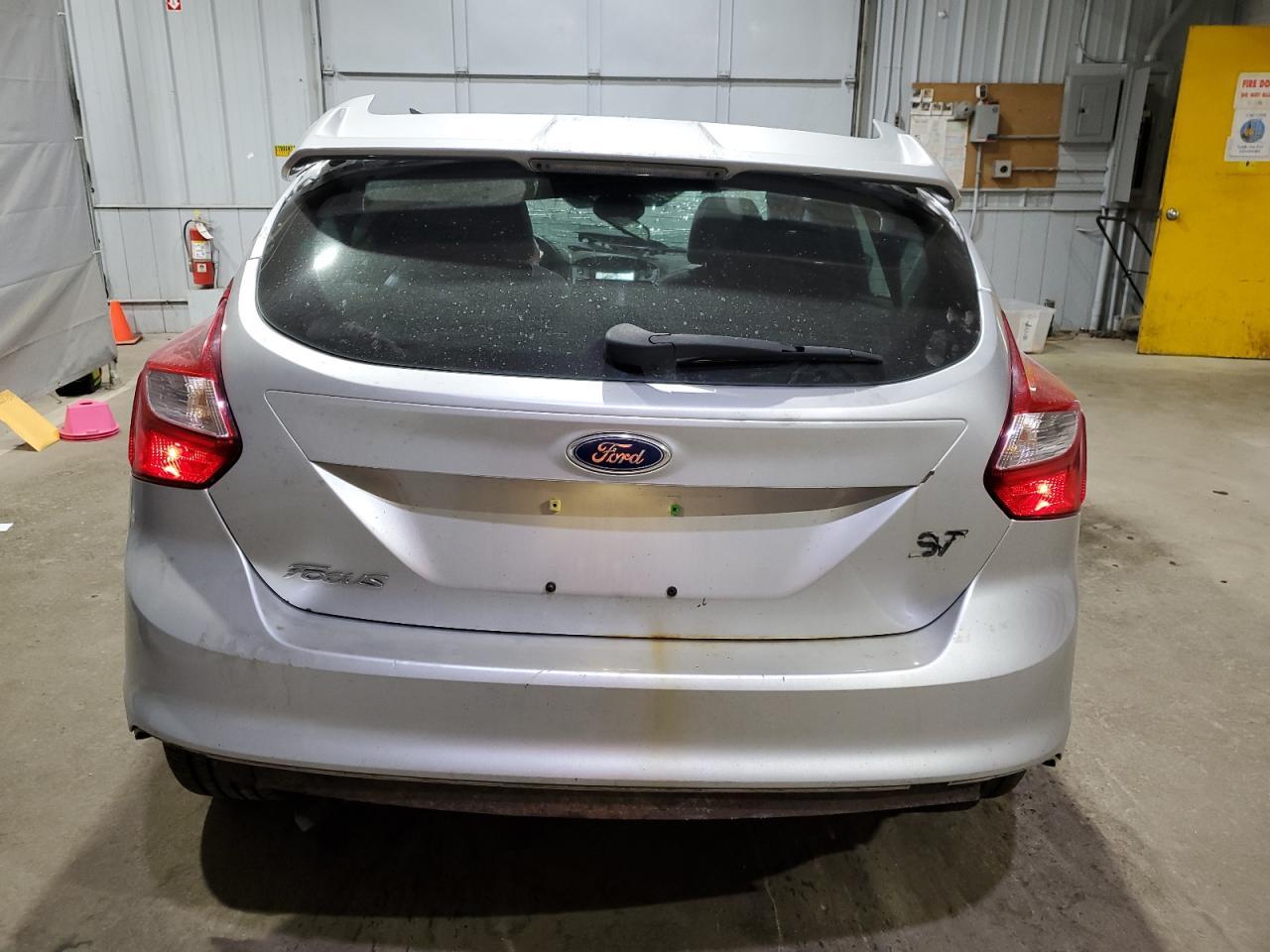 2014 Ford Focus St - Фото 6
