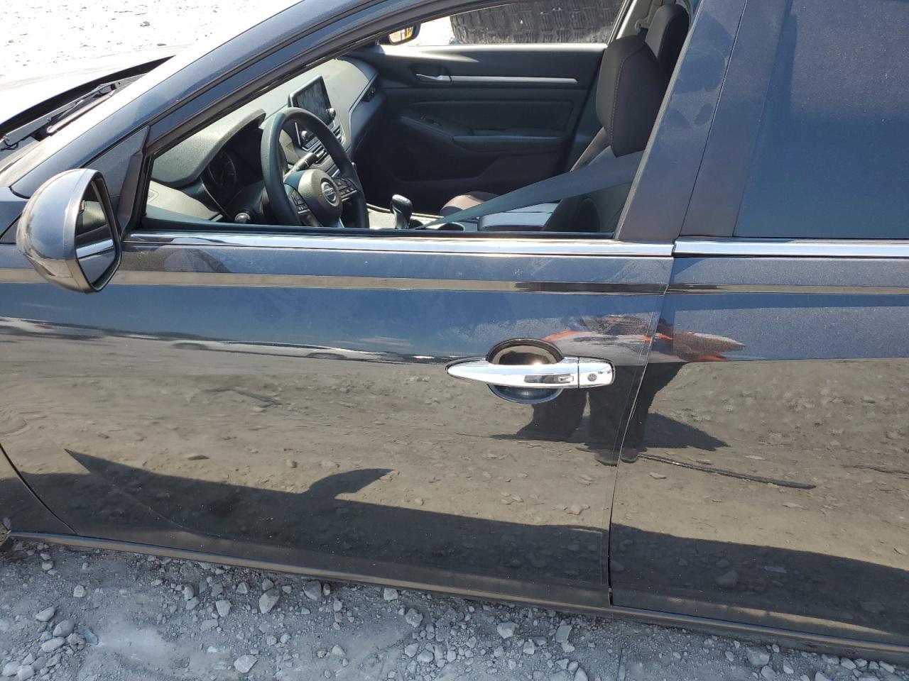 2022 Nissan Altima Sv - Image 7