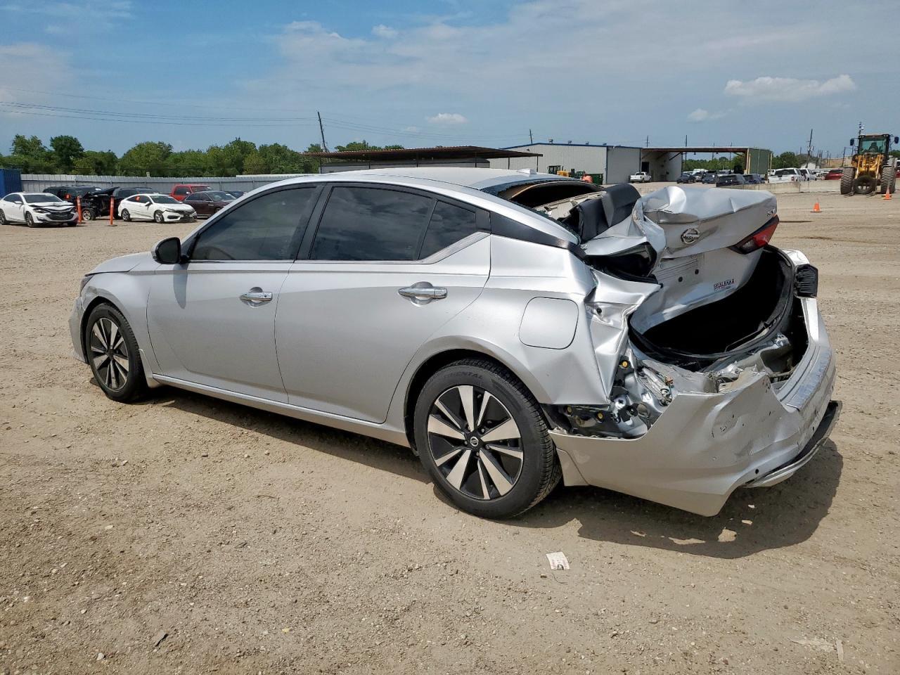 2021 Nissan Altima Sv - Фото 2