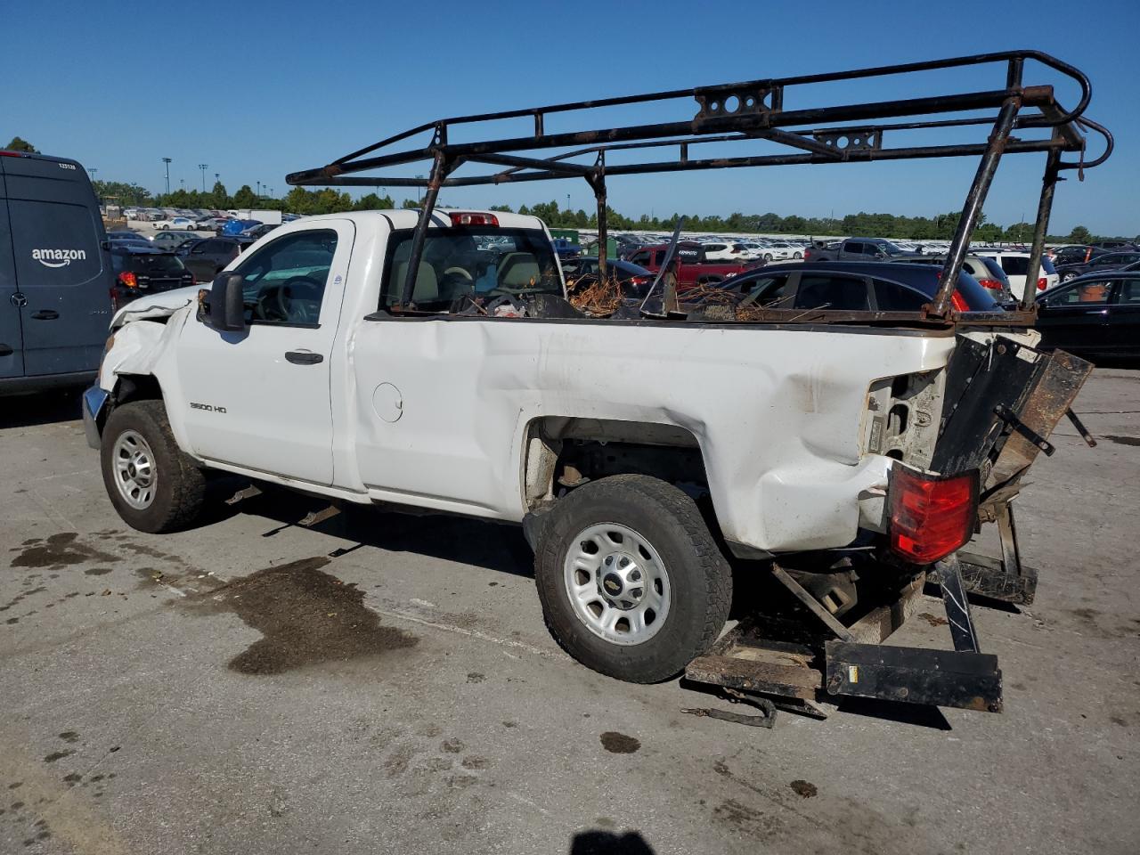 2015 Chevrolet Silverado C3500 - Image 2
