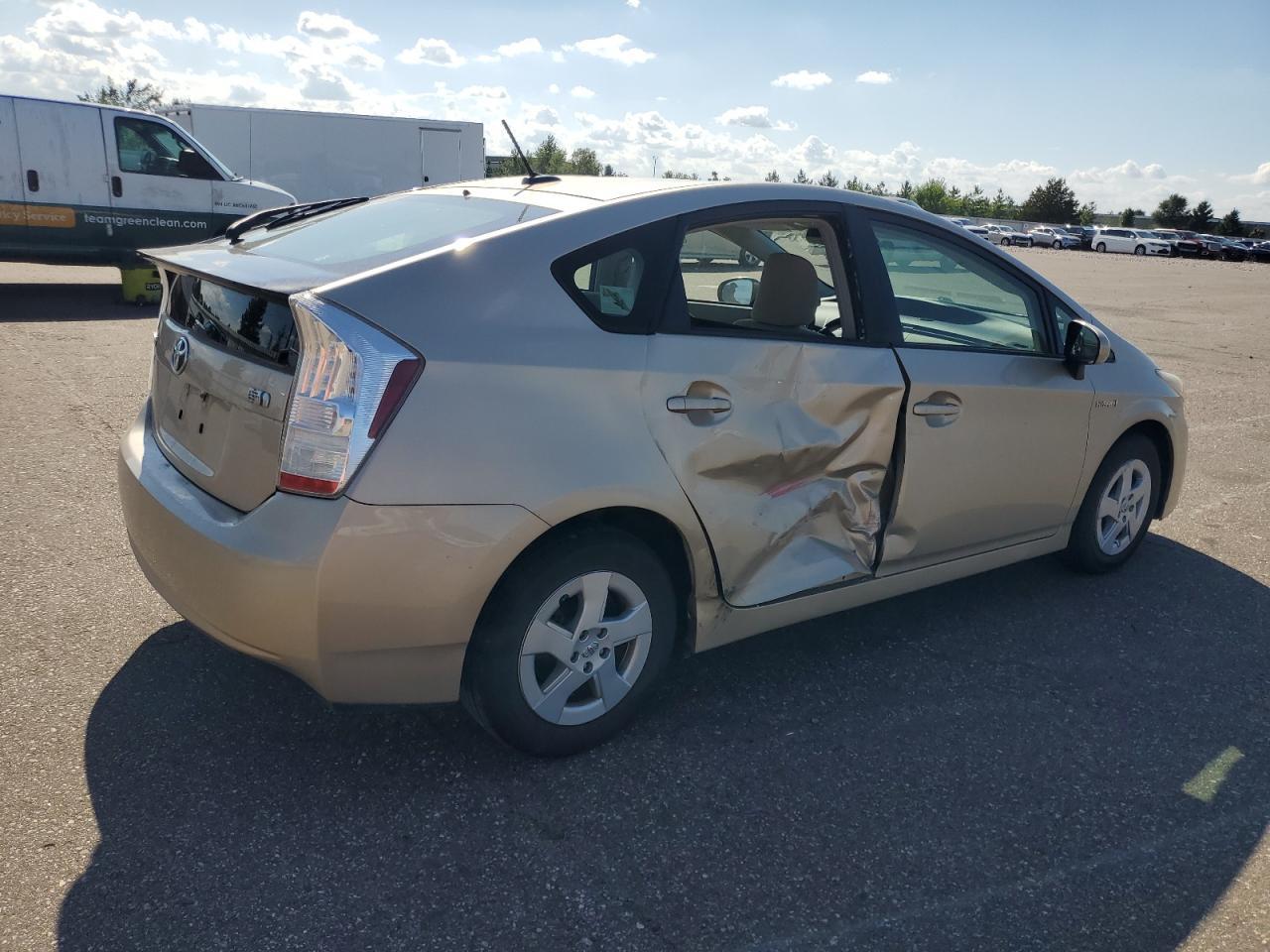 2011 Toyota Prius - Фото 3
