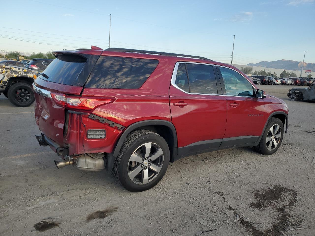 2019 Chevrolet Traverse Lt - Image 3