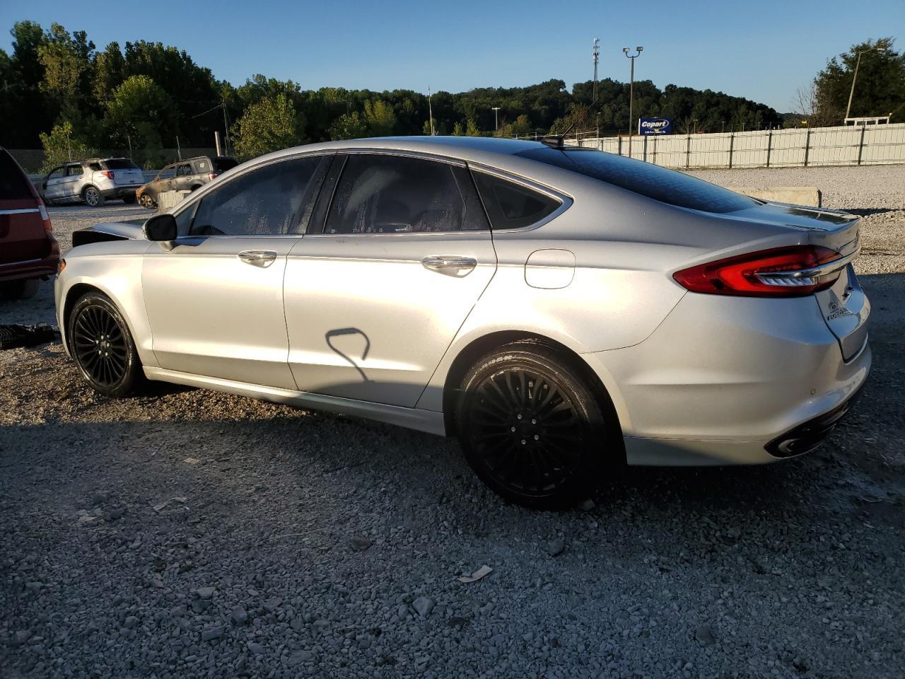 2017 Ford Fusion Se - Image 2