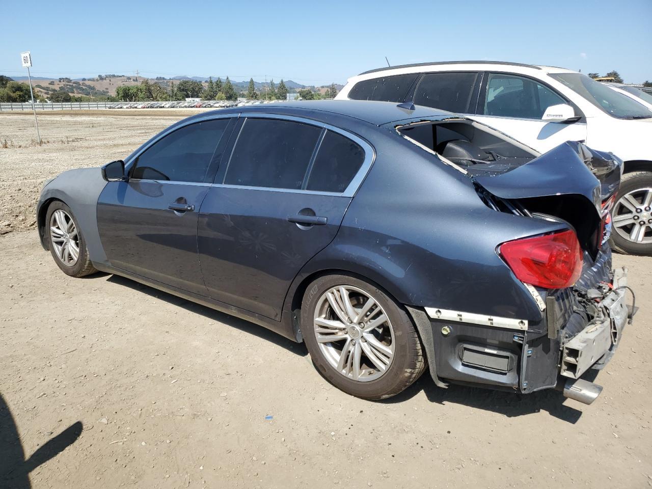 2012 Infiniti G37 Base - Фото 2