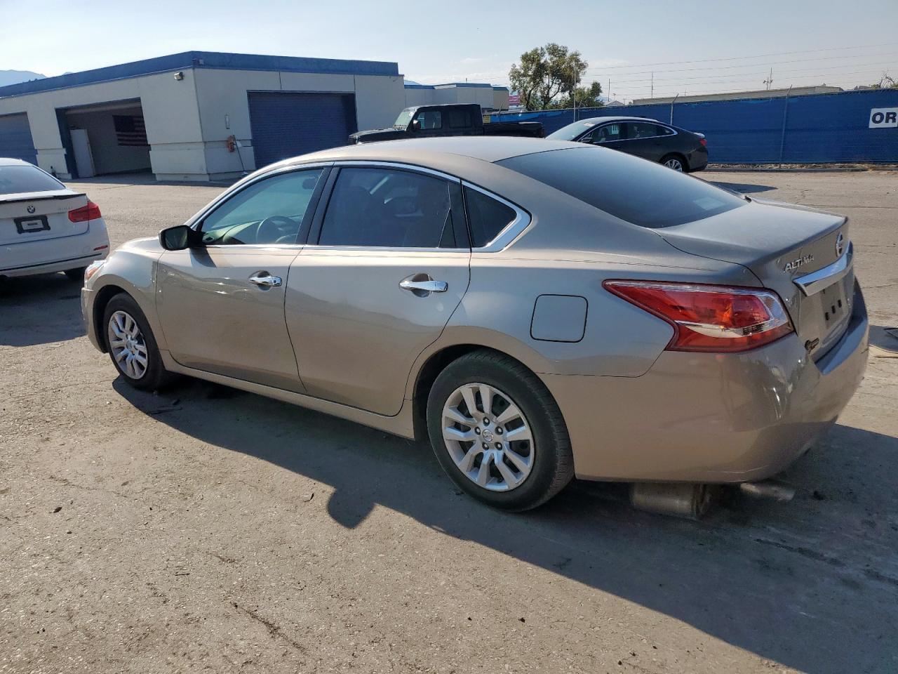 2013 Nissan Altima 2.5 - Фото 2