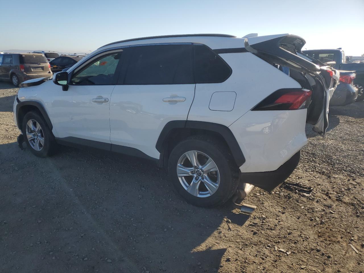 2019 Toyota Rav4 Xle - Фото 2