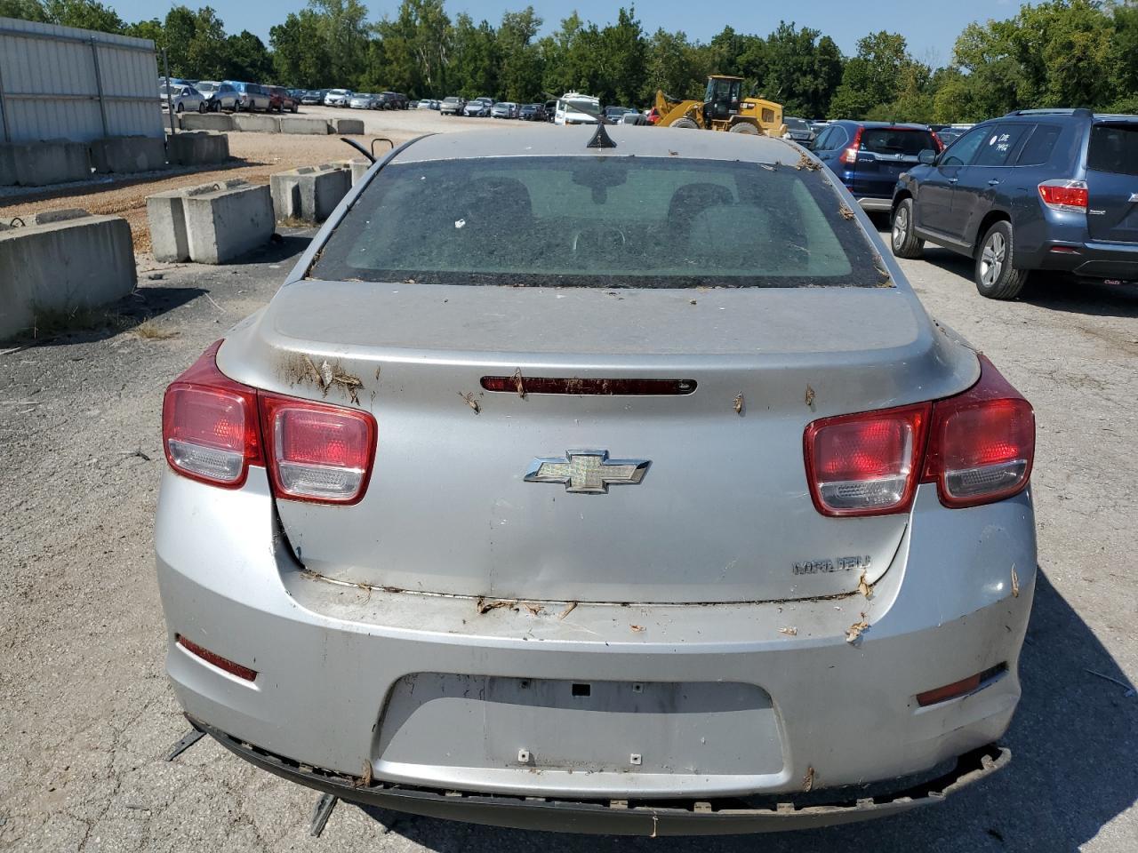 2013 Chevrolet Malibu Ls - Фото 6
