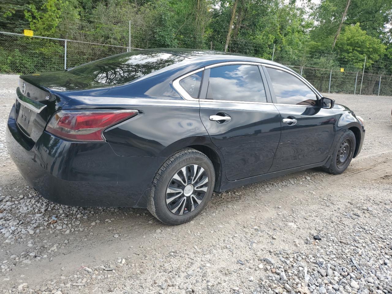 2015 Nissan Altima 2.5 - Image 3