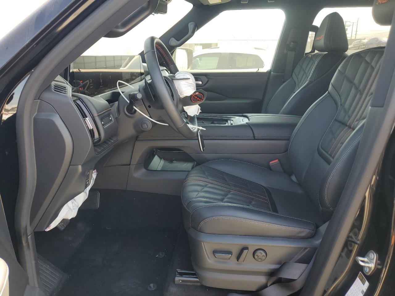 2025 Nissan Armada Pro-4X - Image 7