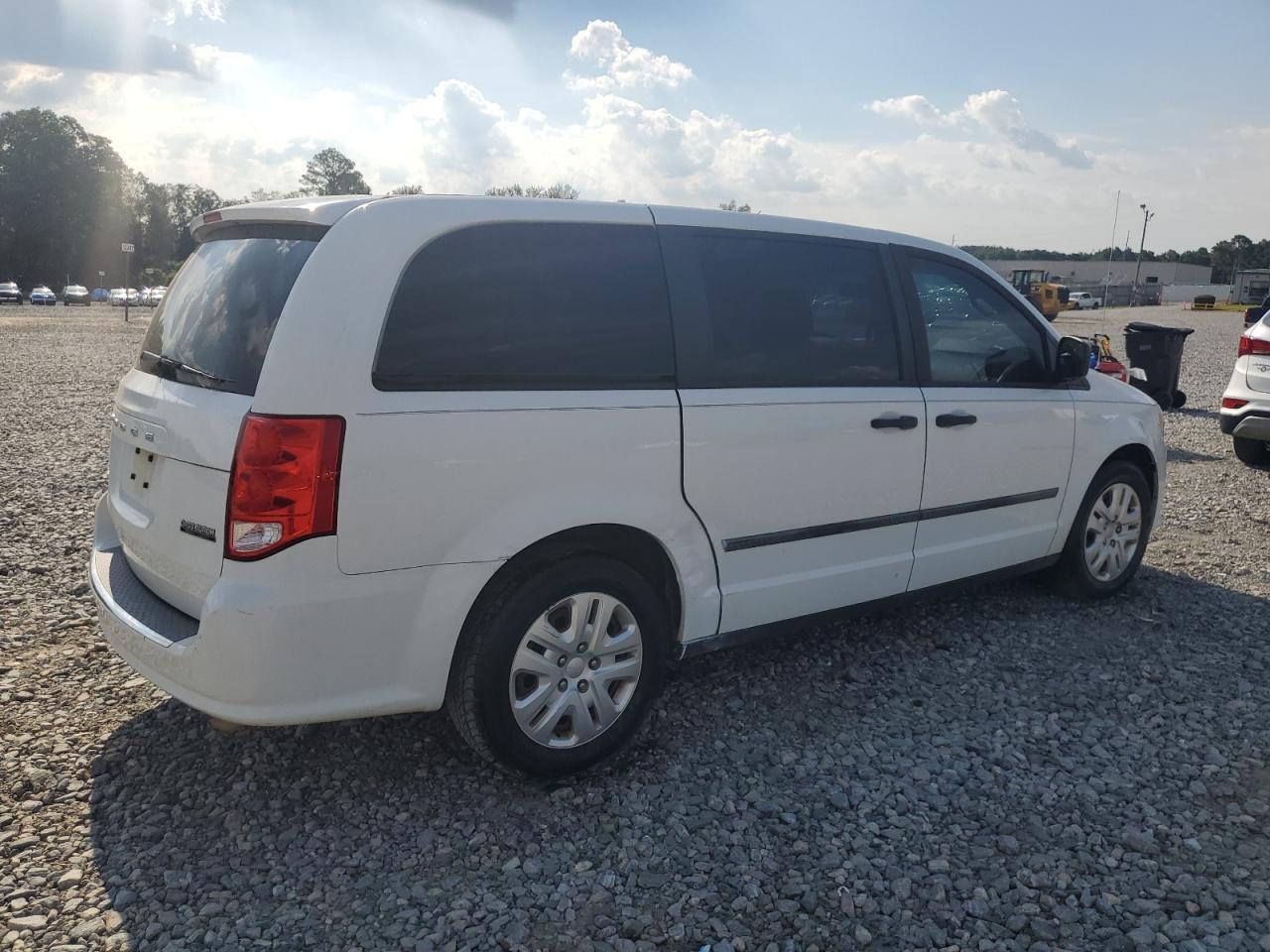 2016 Dodge Grand Caravan Se - Image 3