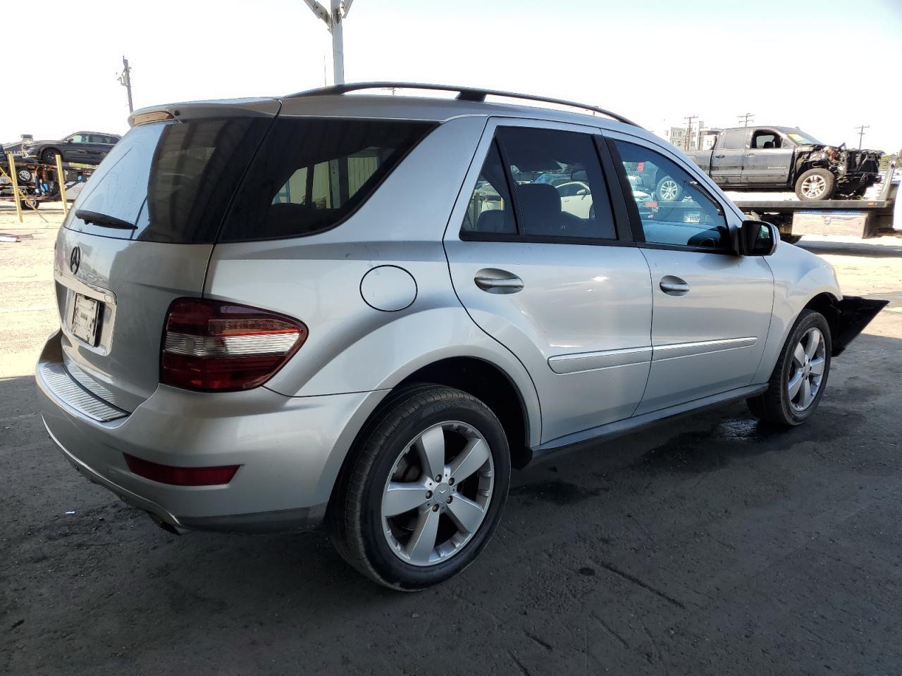 2009 Mercedes-Benz Ml 350 - Image 3