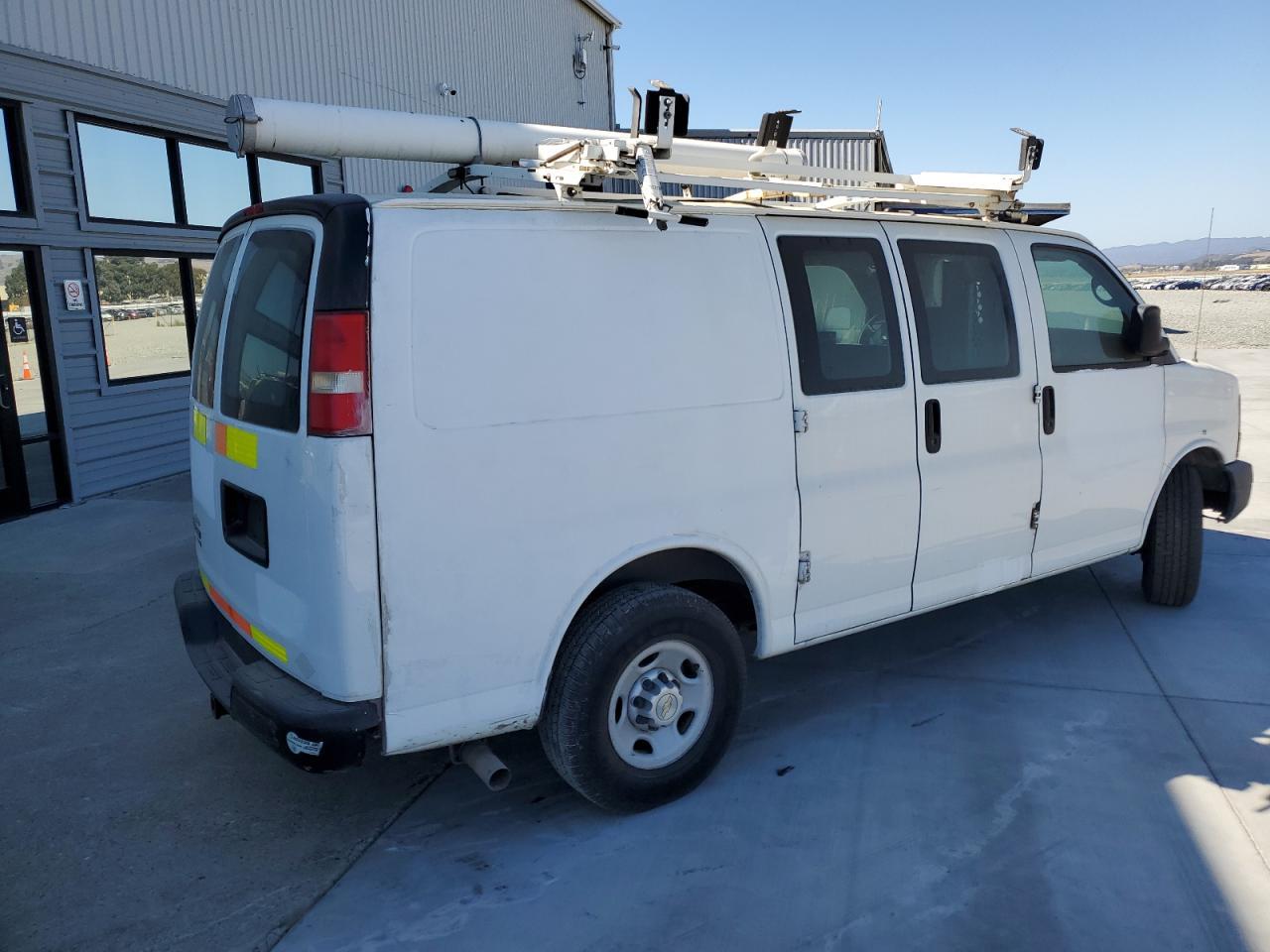 2012 Chevrolet Express G2500 - Фото 3