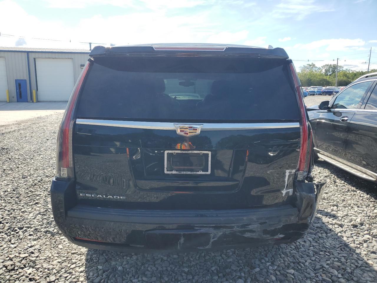 2017 Cadillac Escalade - Фото 6