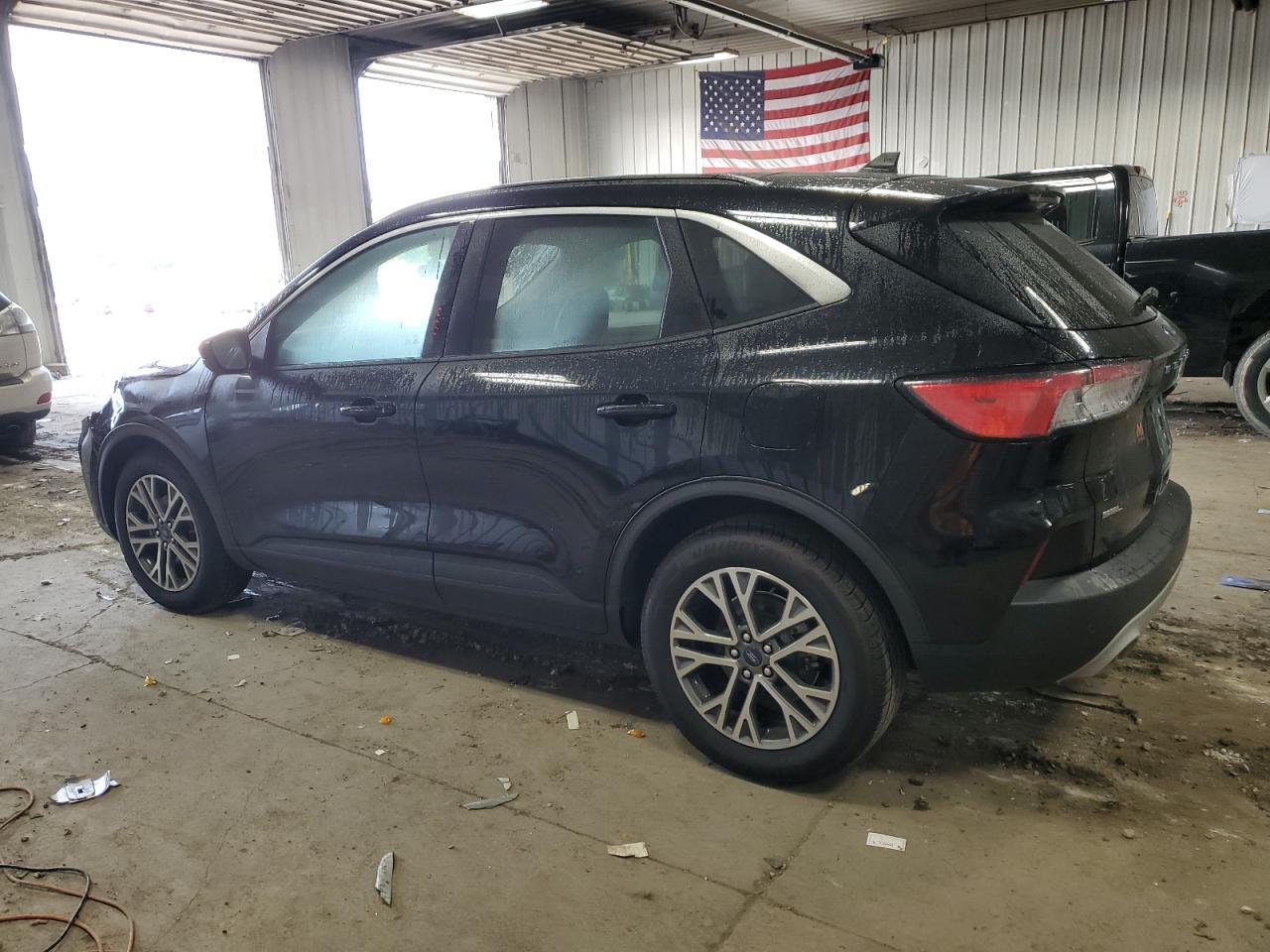 2021 Ford Escape Sel - Фото 2