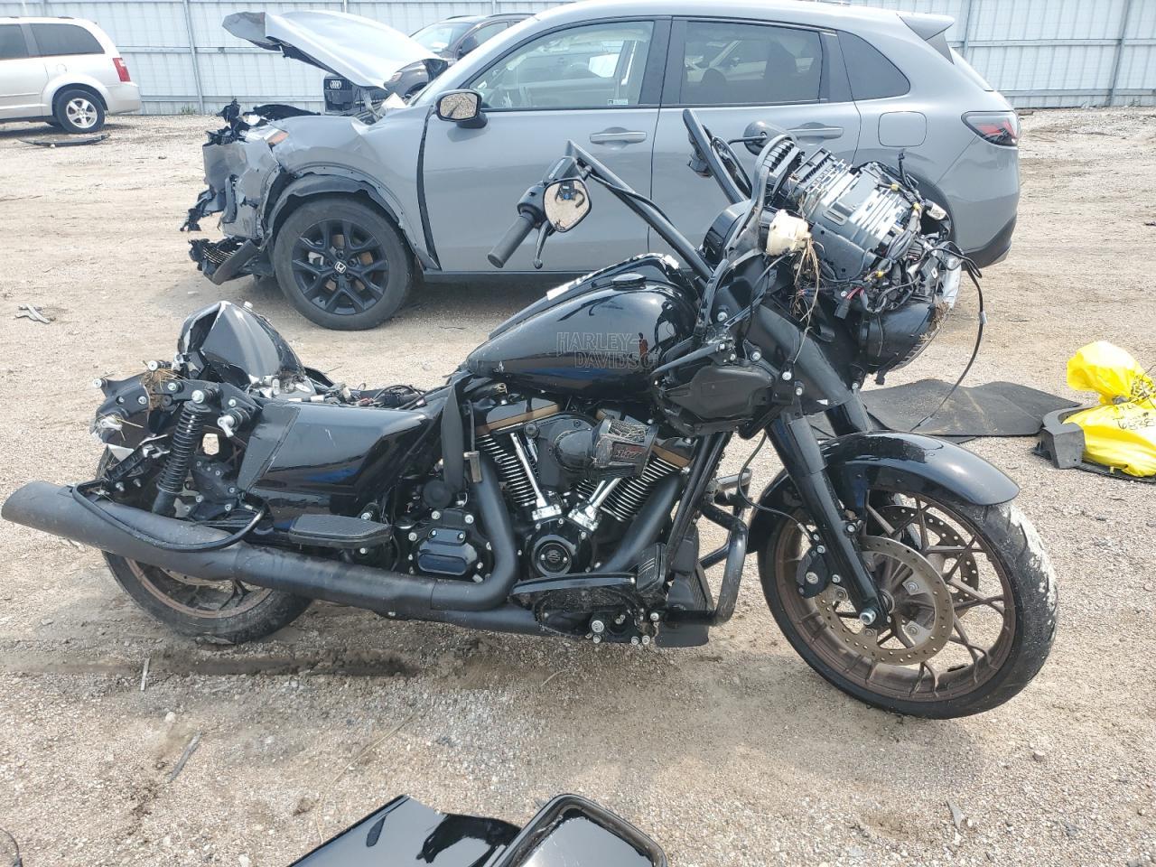 2022 Harley-Davidson Fltrxst