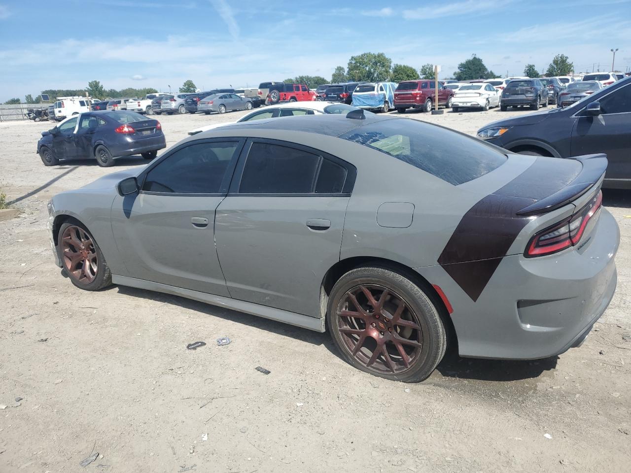 2019 Dodge Charger - Фото 2