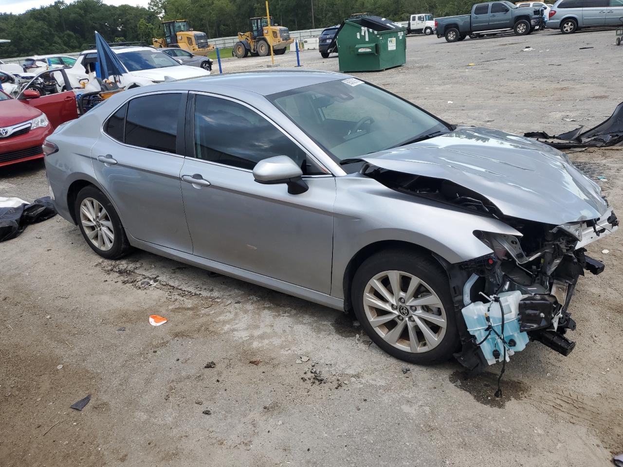 2024 Toyota Camry Le - Фото 4