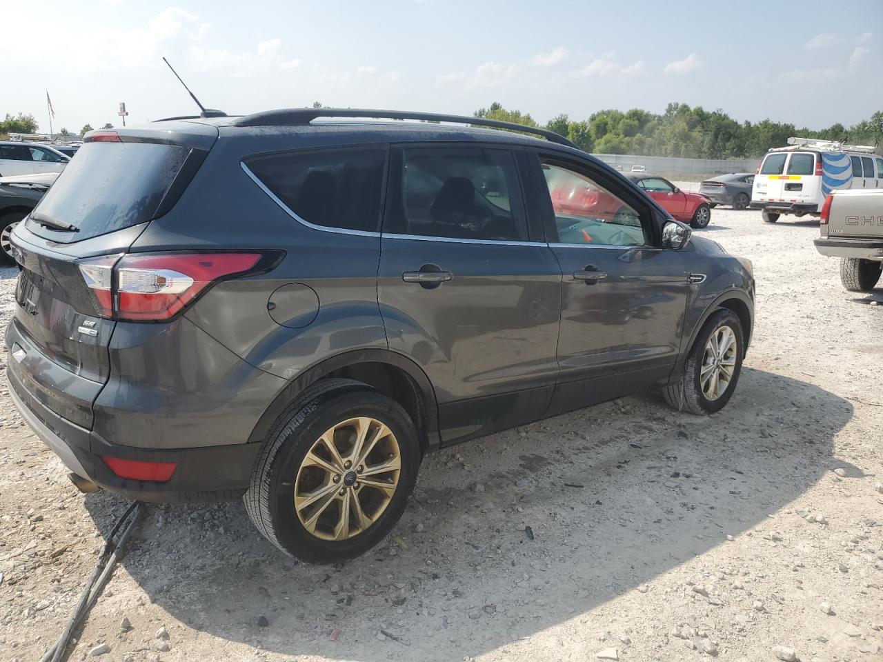 2018 Ford Escape Se - Фото 3