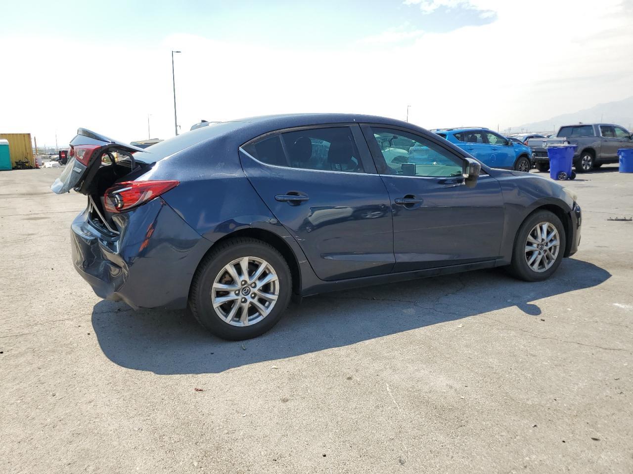 2015 Mazda 3 Touring - Image 3