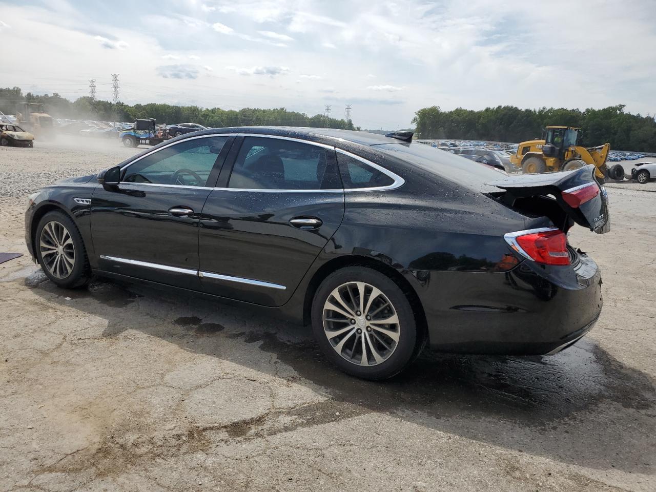 2017 Buick Lacrosse Essence - Фото 2