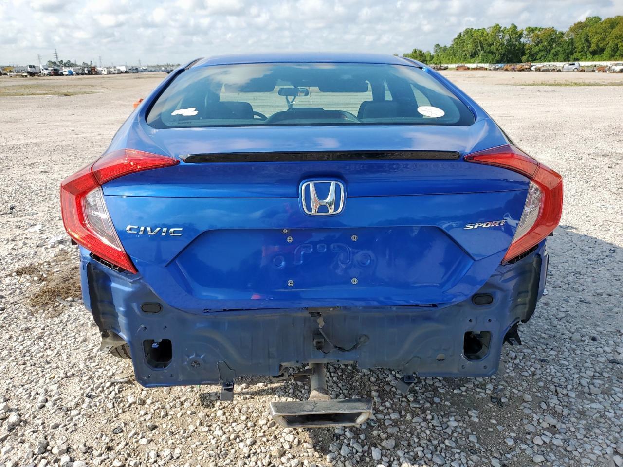 2019 Honda Civic Sport - Image 6