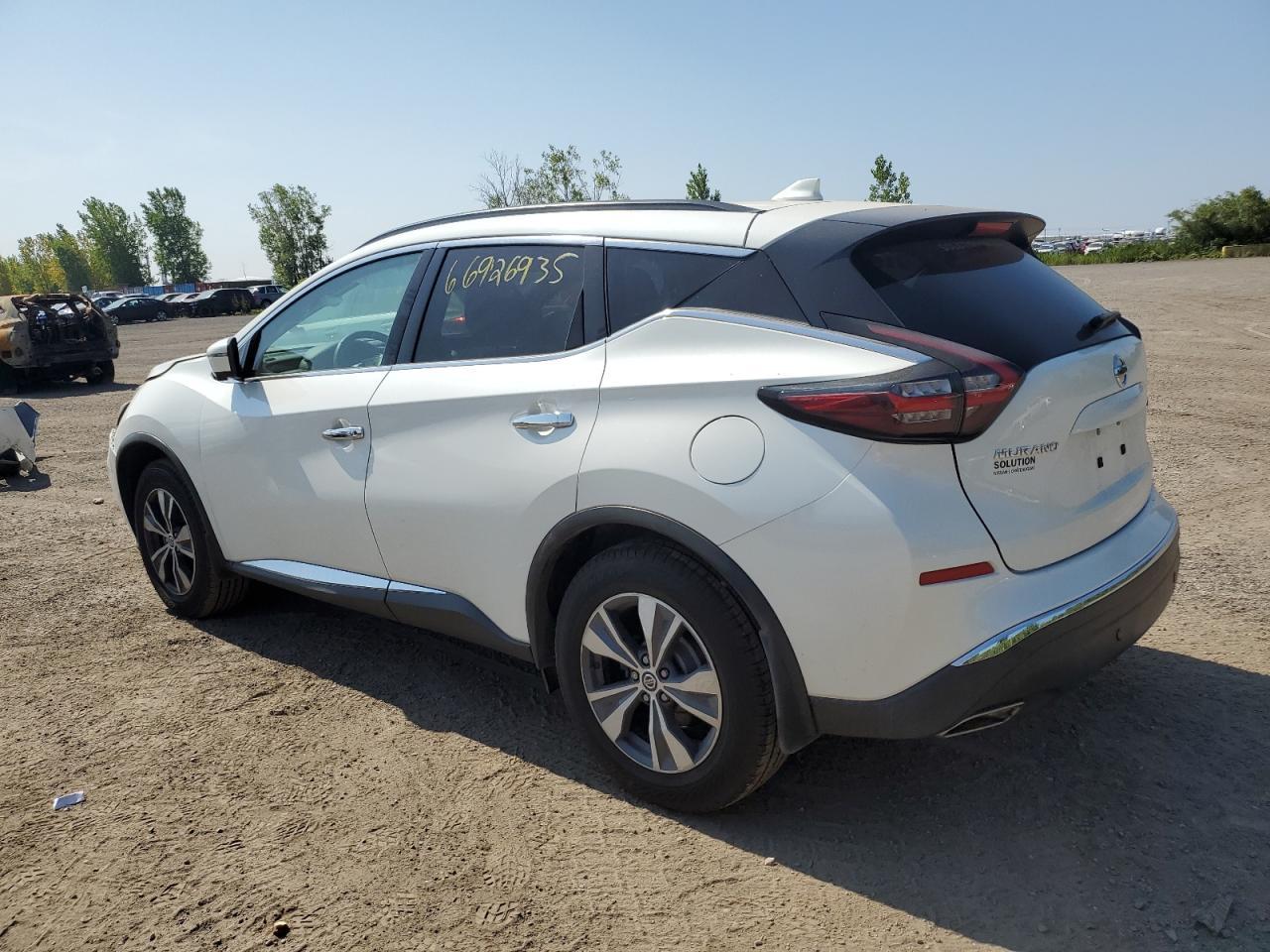 2020 Nissan Murano Sv - Image 2