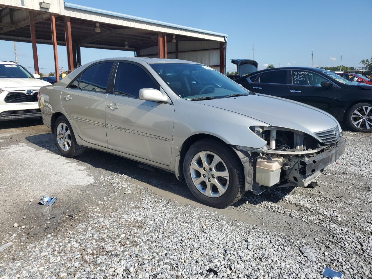 2005 Toyota Camry Le - Image 4