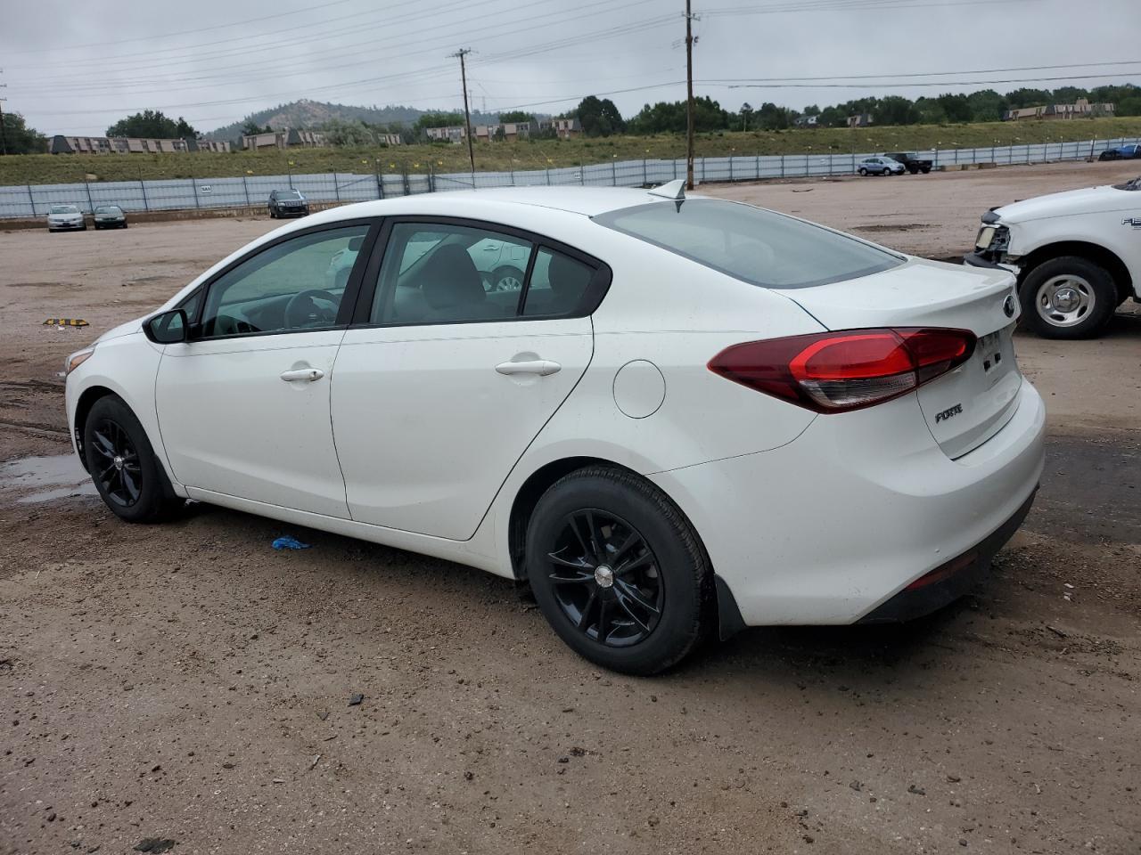 2017 Kia Forte Lx - Фото 2