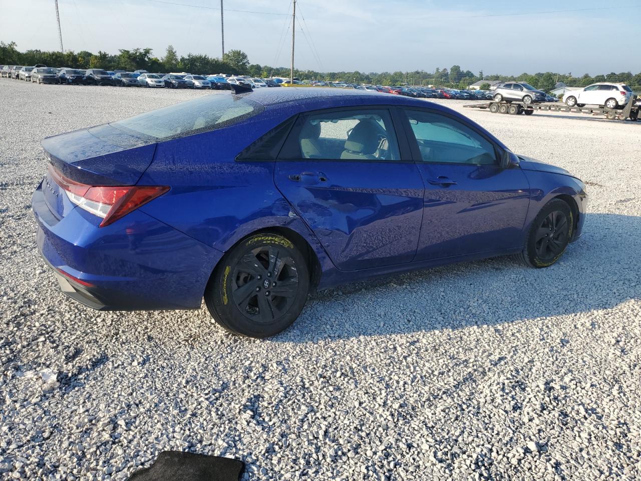 2022 Hyundai Elantra Sel - Фото 3