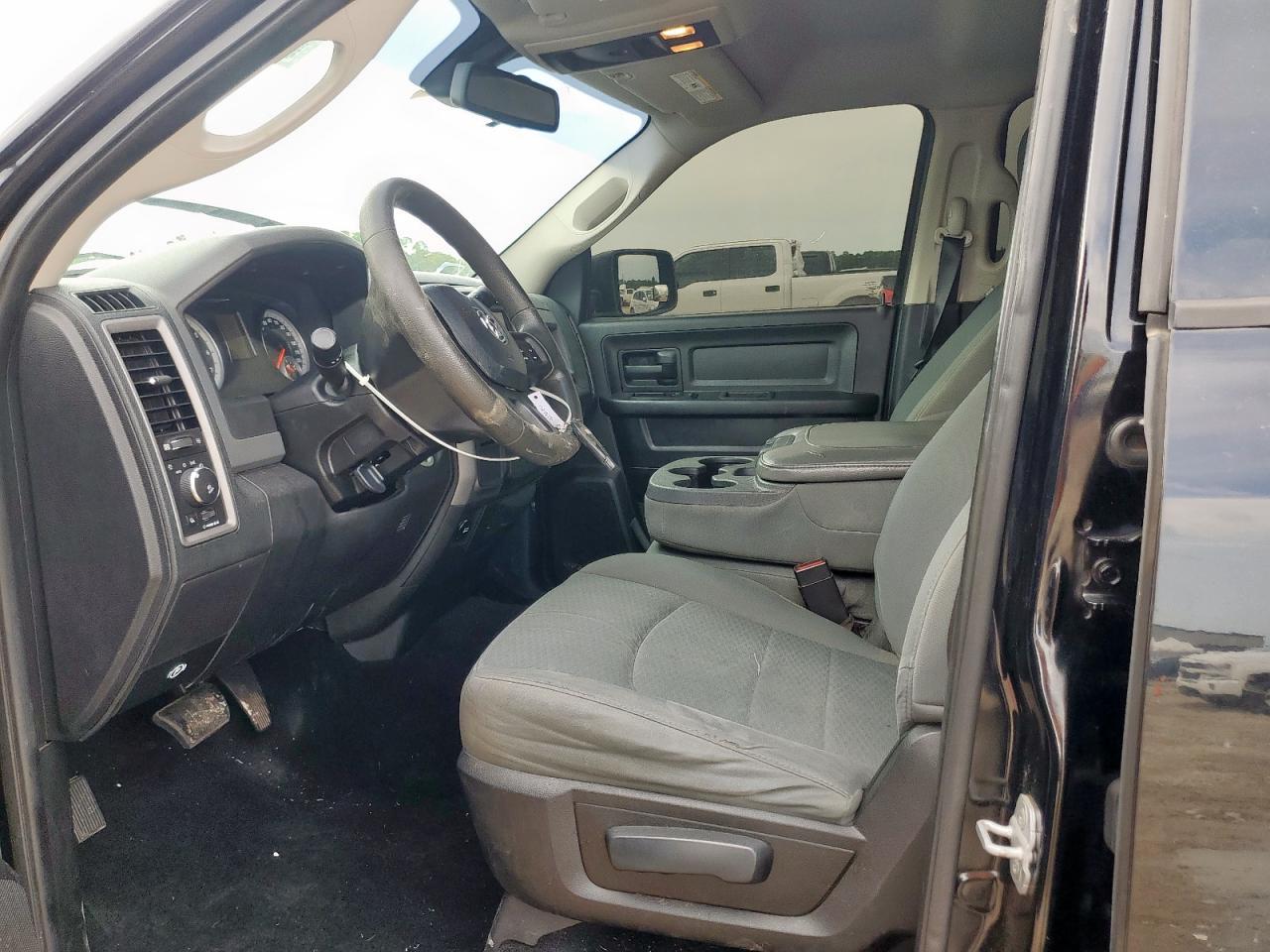 2014 Ram 1500 St - Фото 7