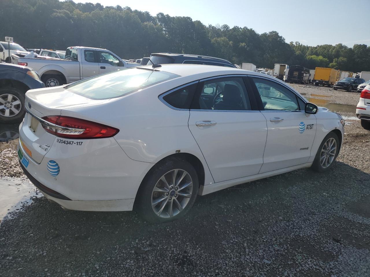 2017 Ford Fusion Se Hybrid - Фото 3