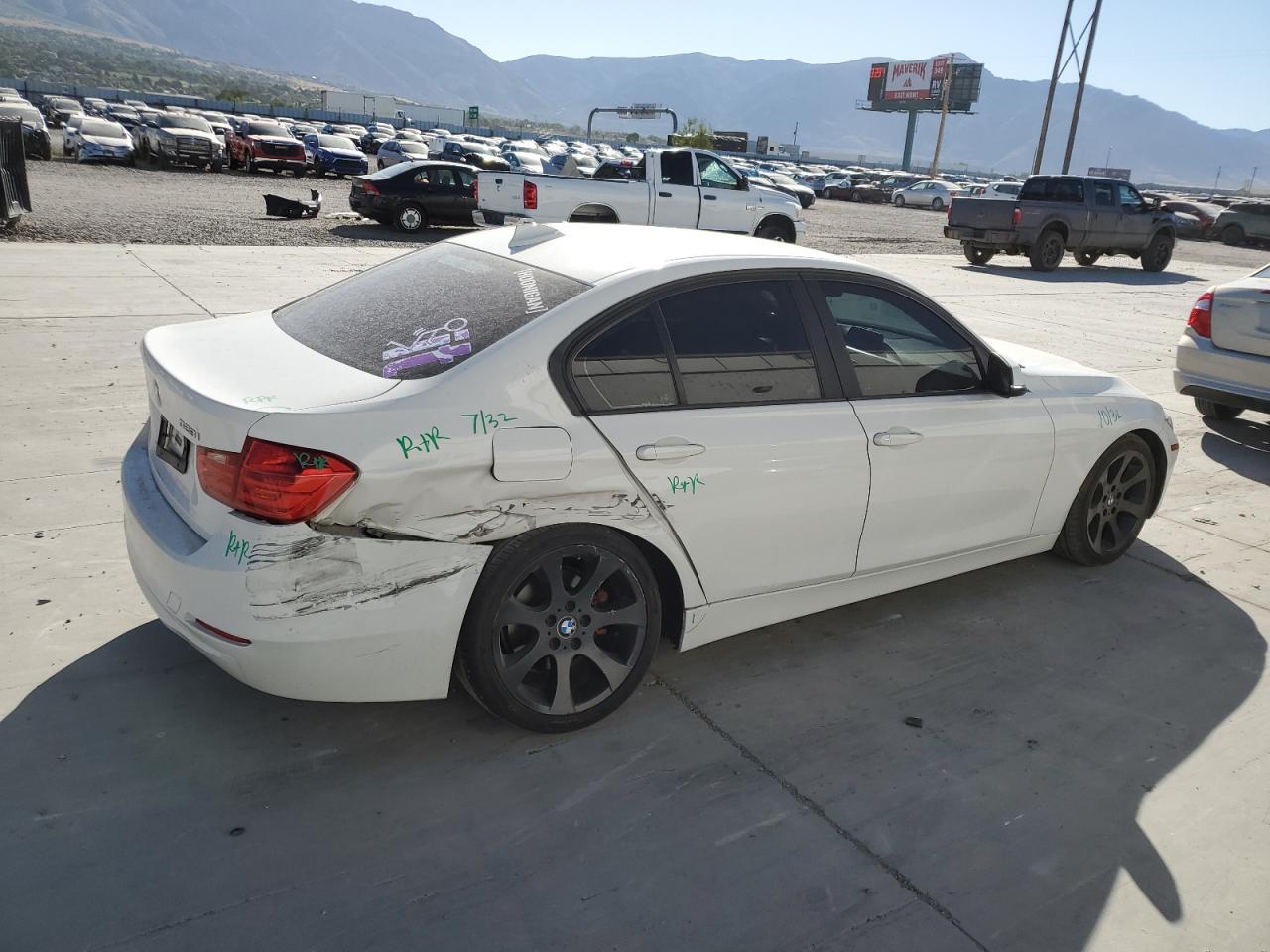2013 BMW 328 I Sulev - Image 3