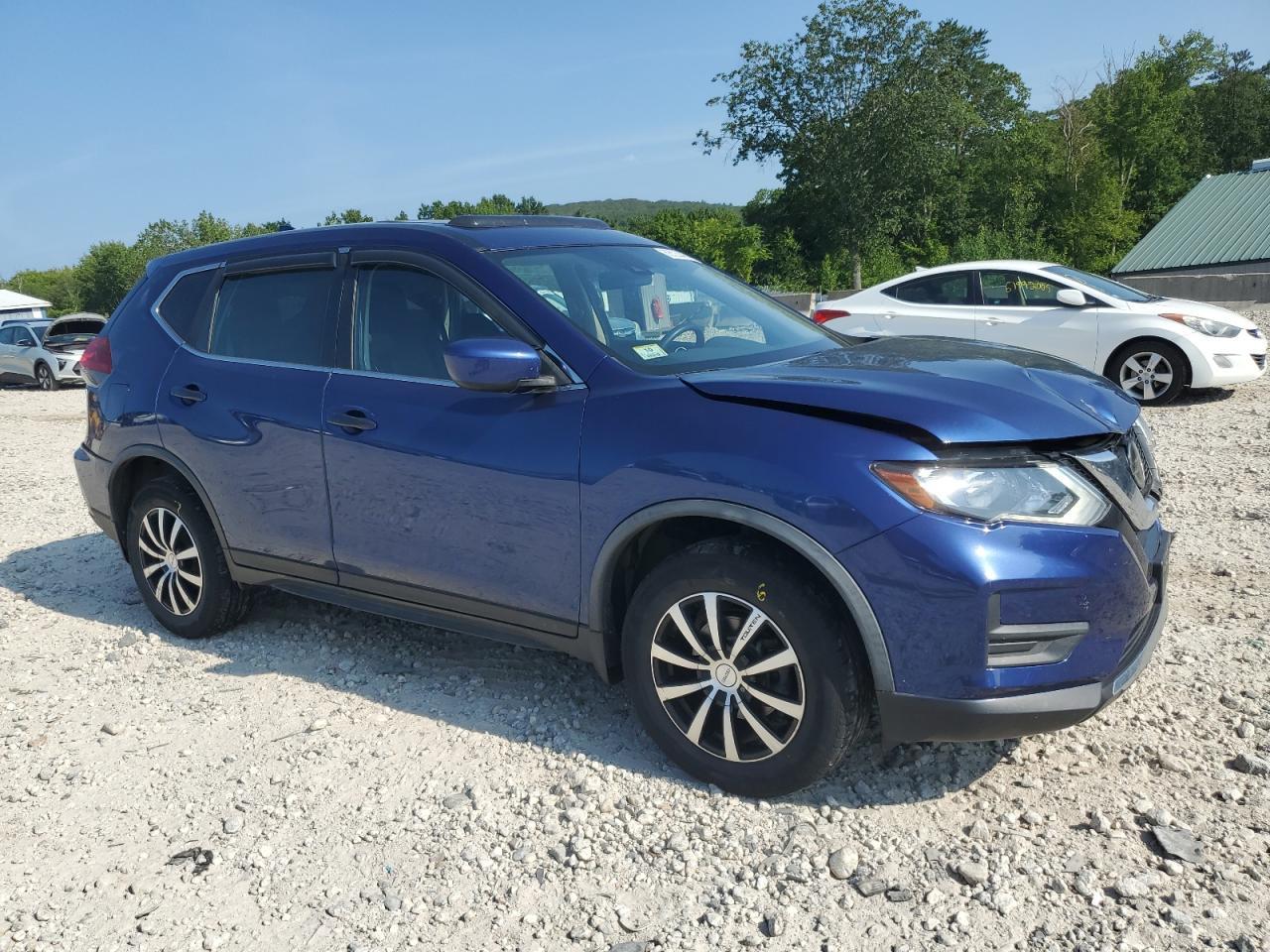 2020 Nissan Rogue S - Фото 4