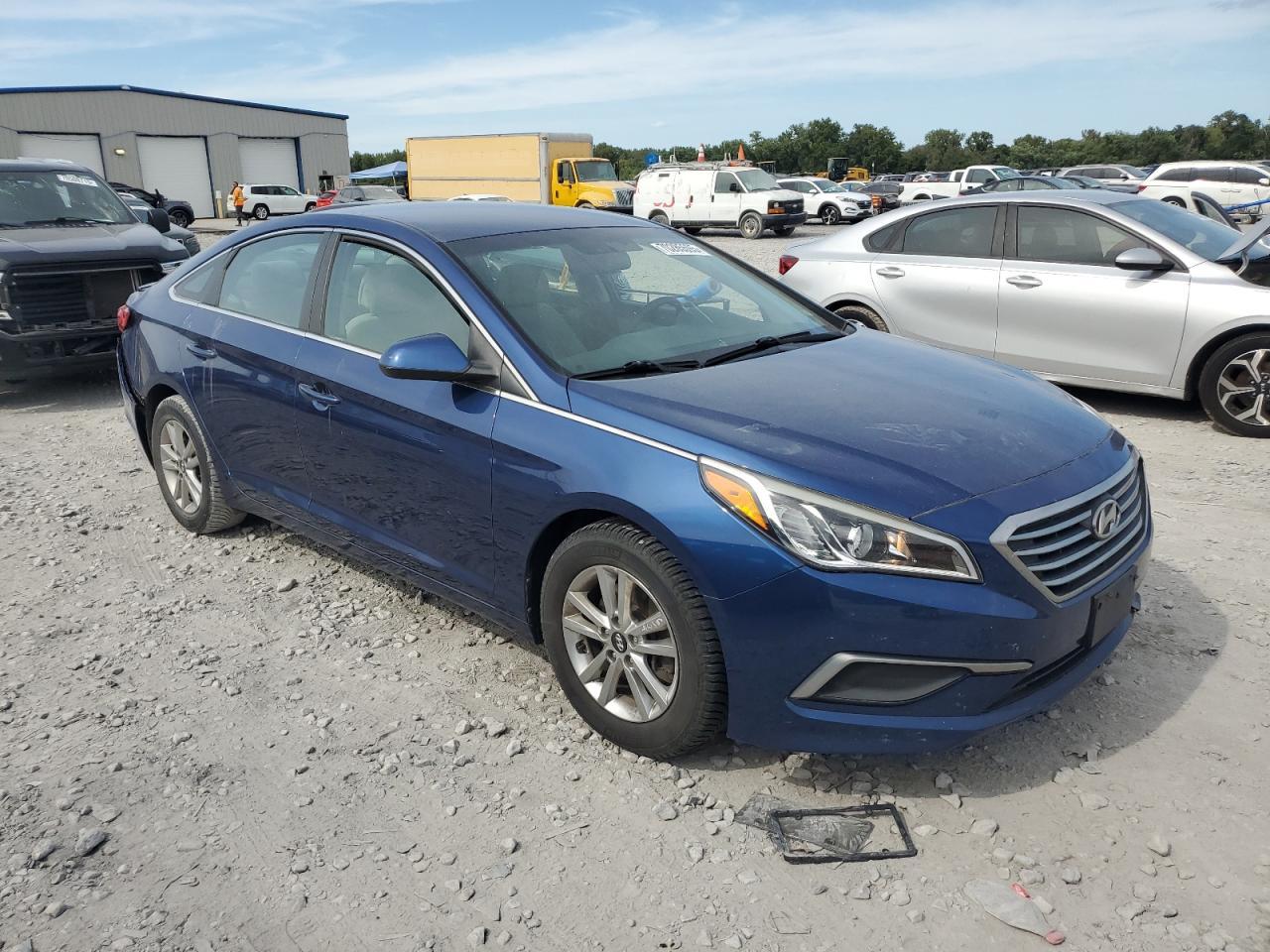 2017 Hyundai Sonata Se - Фото 4