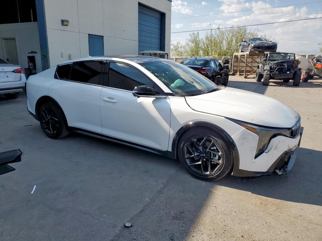 2025 Kia K4 Gt-Line Turbo - Фото 4