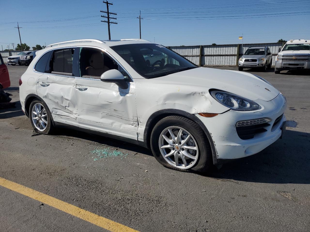 2014 Porsche Cayenne S - Image 4