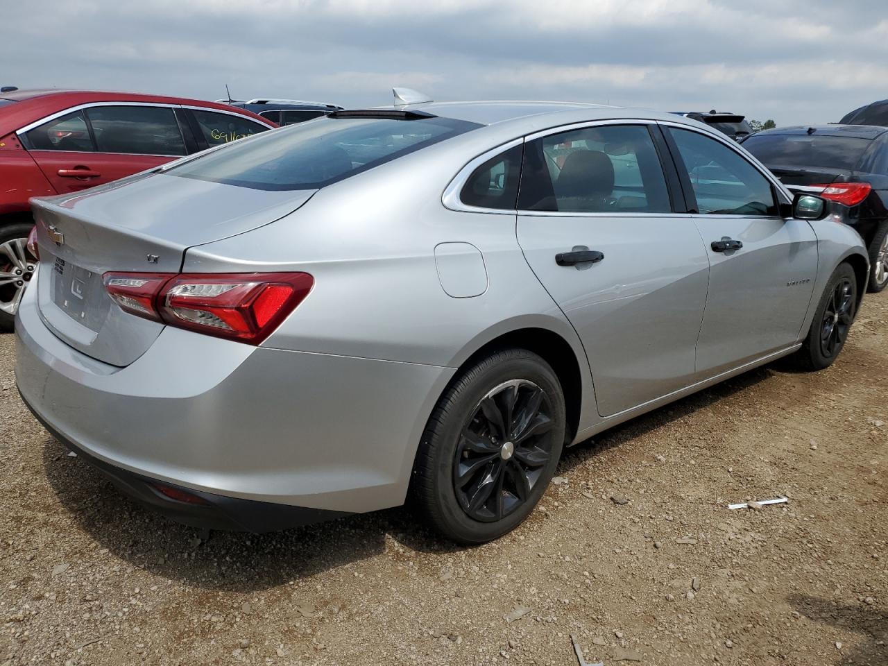 2020 Chevrolet Malibu Lt - Фото 3