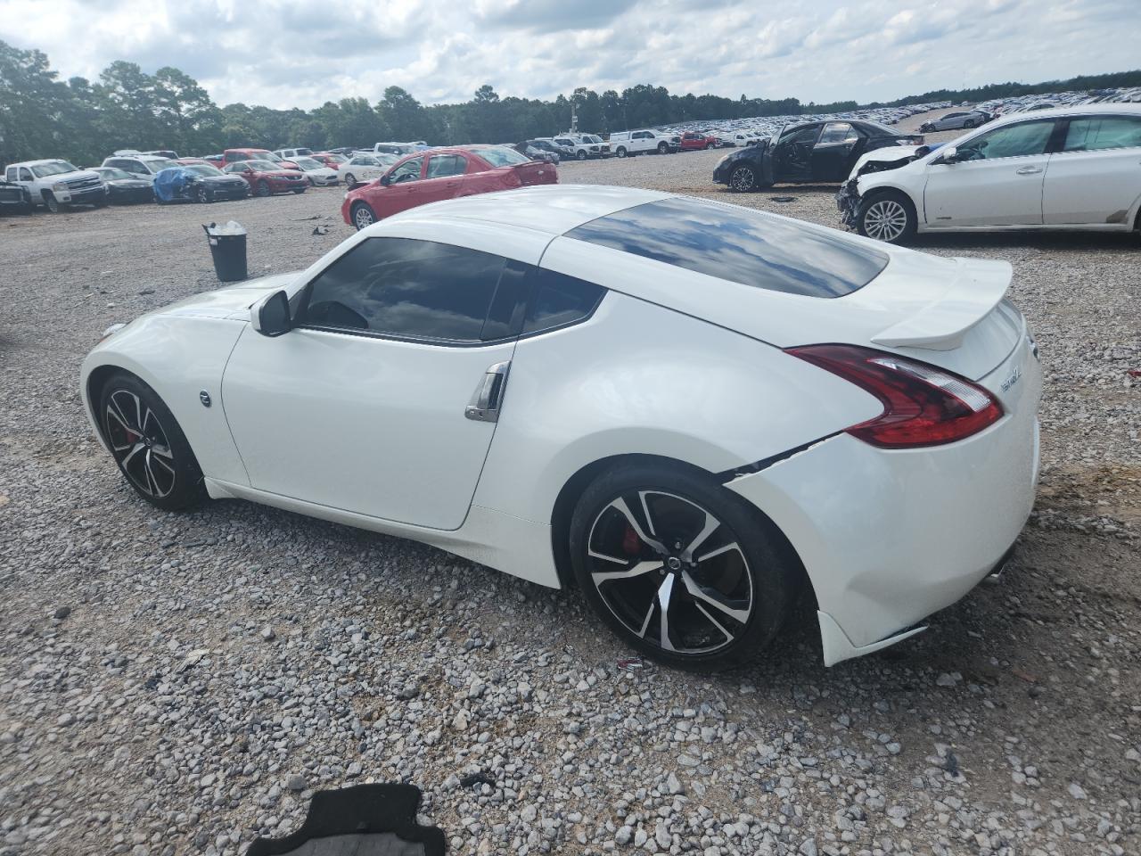 2020 Nissan 370Z Base - Image 2