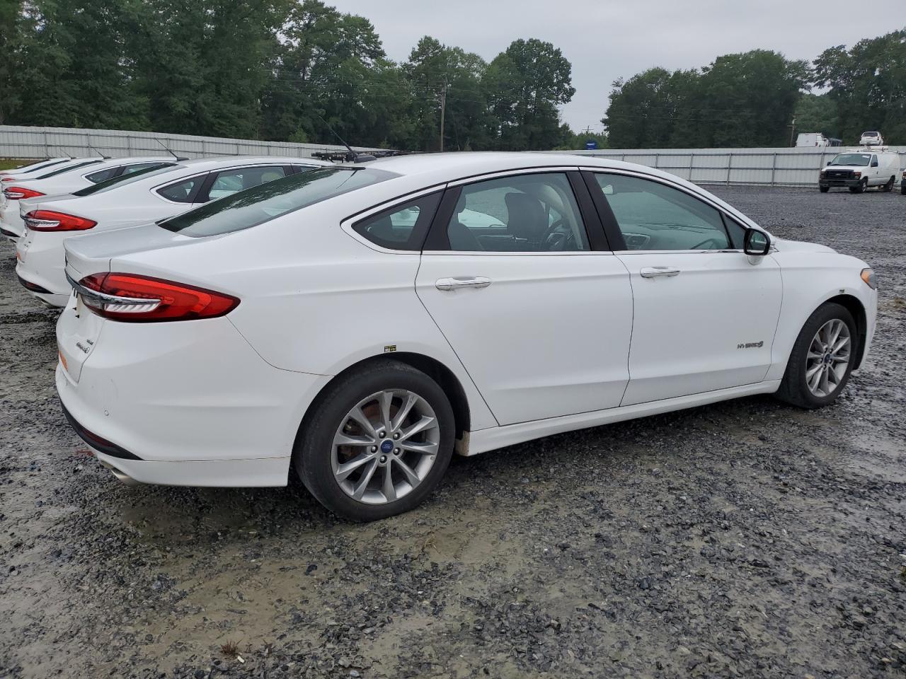 2017 Ford Fusion Se Hybrid - Фото 3
