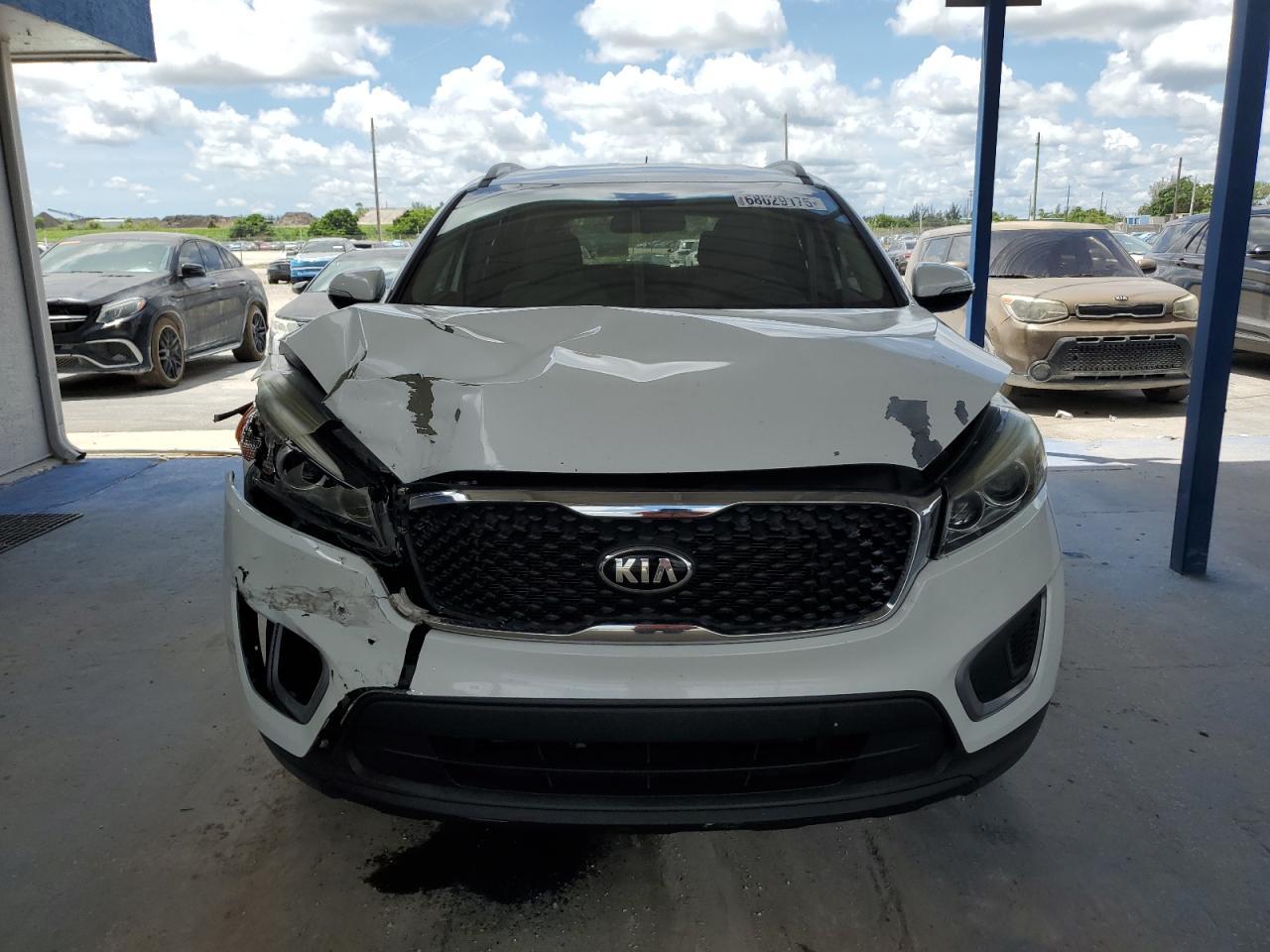 2017 Kia Sorento Lx - Фото 5