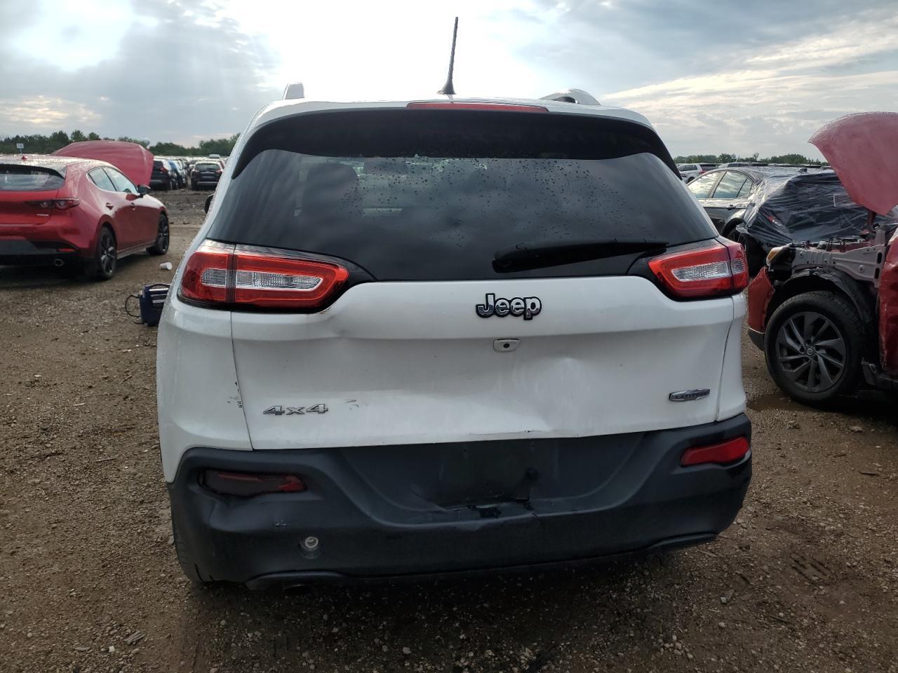 2018 Jeep Cherokee Latitude - Фото 6