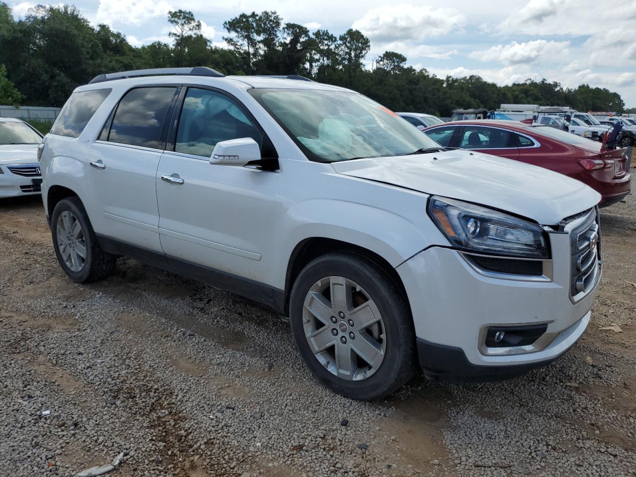 2017 GMC Acadia Limited Slt-2 - Image 4