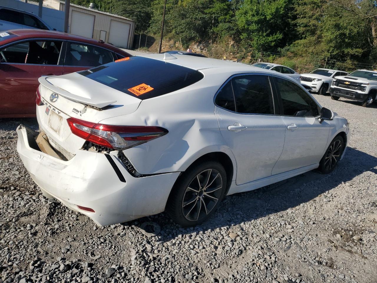 2019 Toyota Camry L - Фото 3