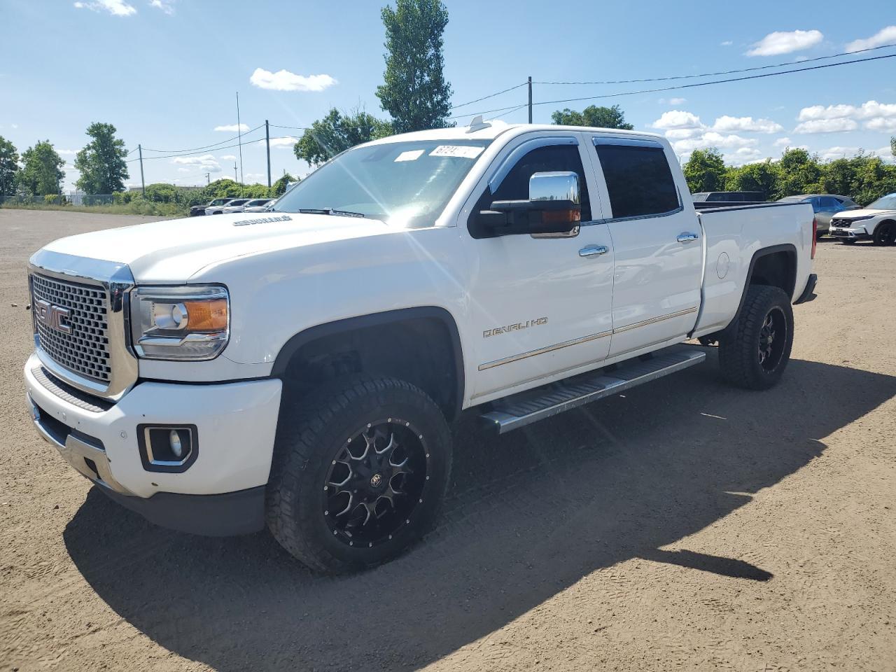 2015 GMC Sierra K2500 Denali