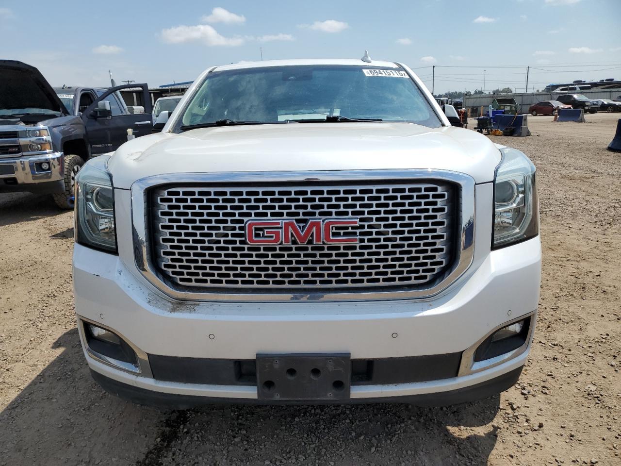 2016 GMC Yukon Denali - Фото 5