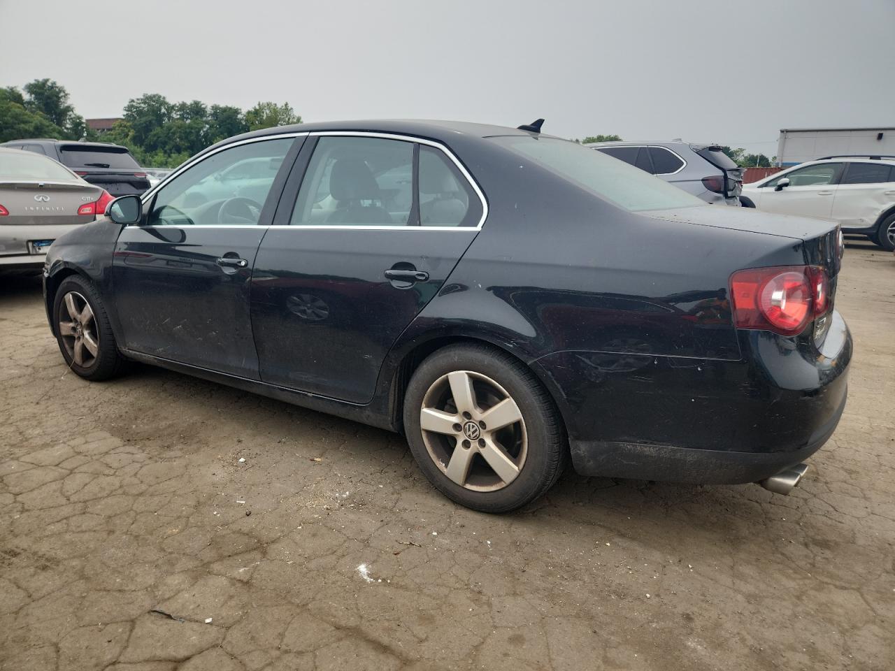 2009 Volkswagen Jetta - Фото 2