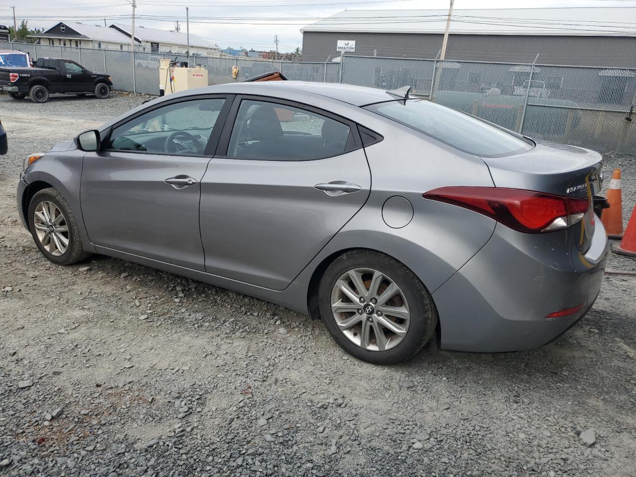2015 Hyundai Elantra Se - Фото 2