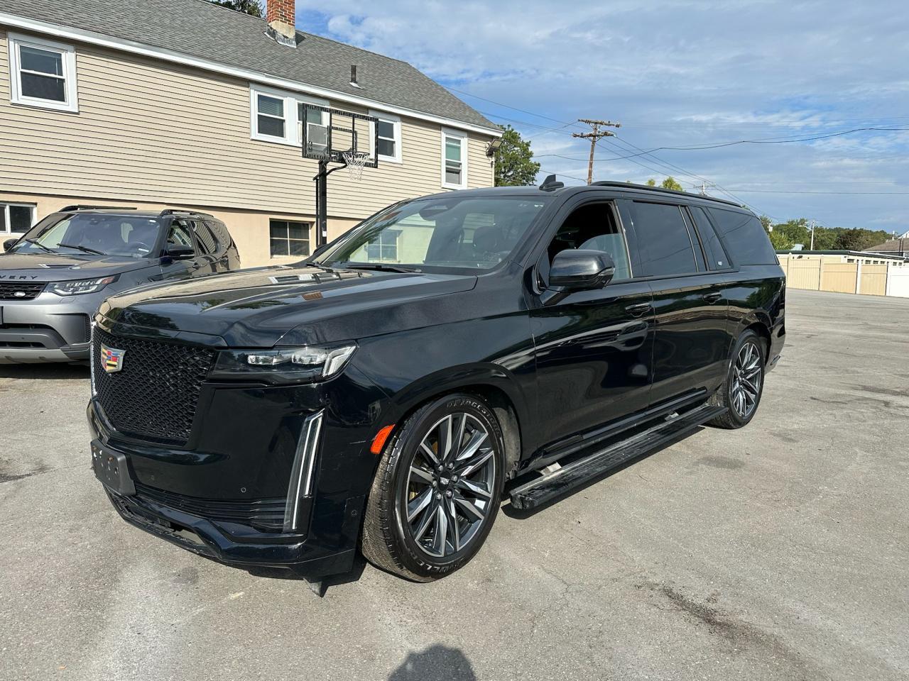 2021 Cadillac Escalade Esv Sport