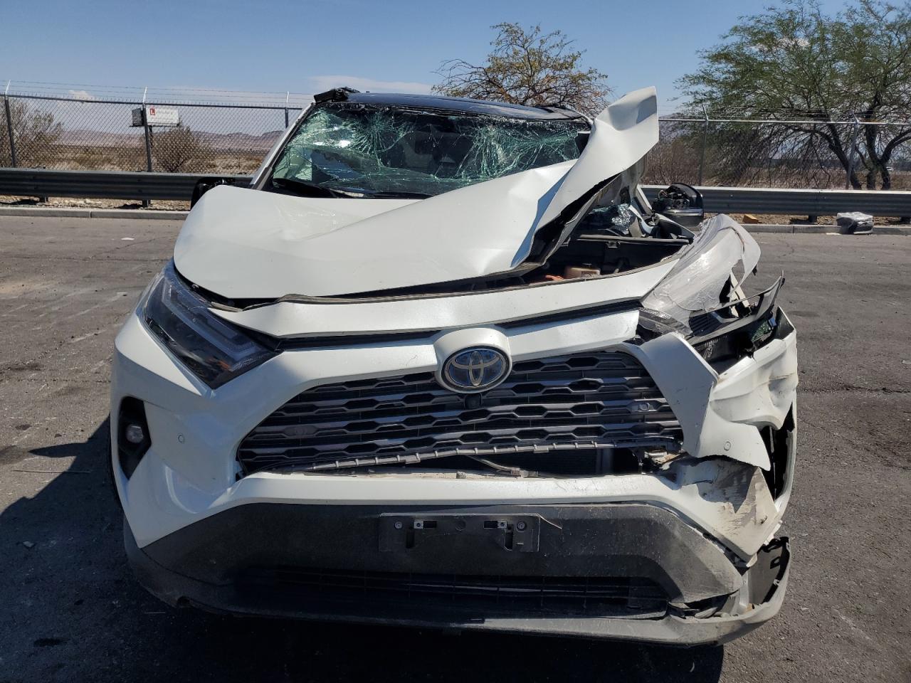 2022 Toyota Rav4 Limited - Фото 5